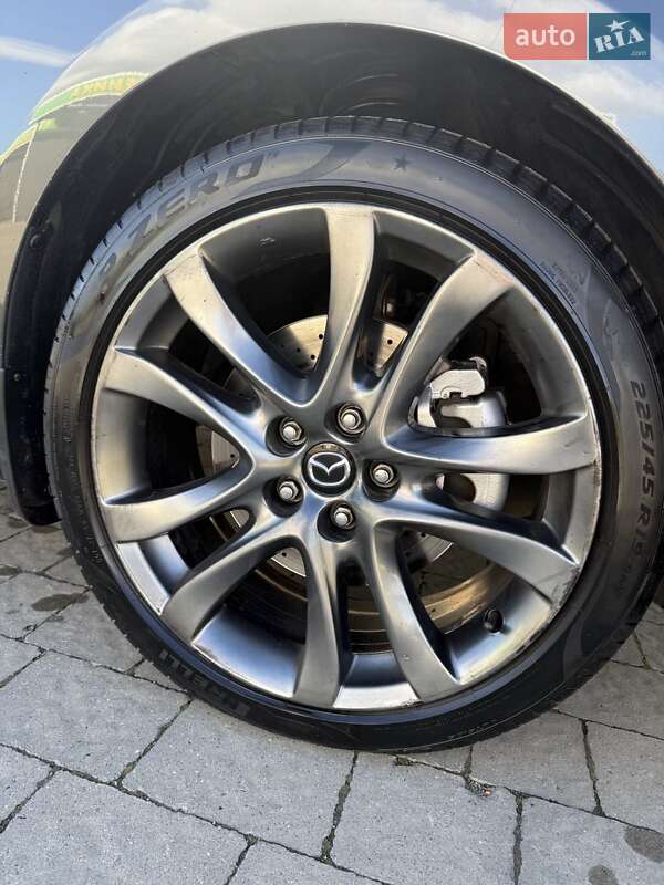 Седан Mazda 6 2017 в Ивано-Франковске