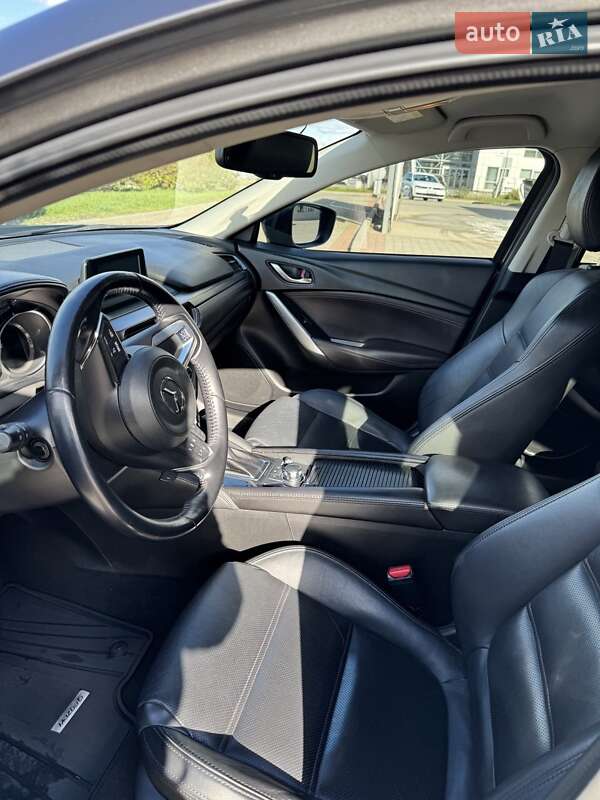 Седан Mazda 6 2017 в Ивано-Франковске