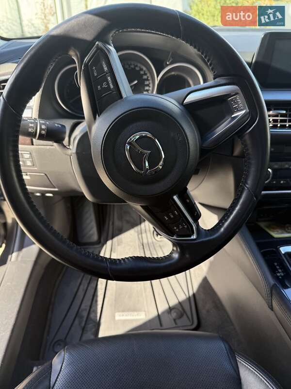 Седан Mazda 6 2017 в Ивано-Франковске
