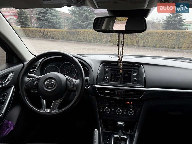 Седан Mazda 6 2013 в Каменском