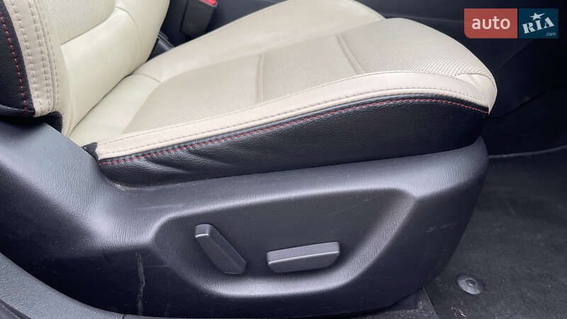 Седан Mazda 6 2014 в Львове