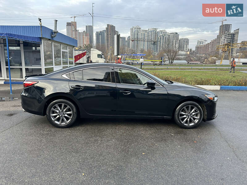 Седан Mazda 6 2019 в Киеве