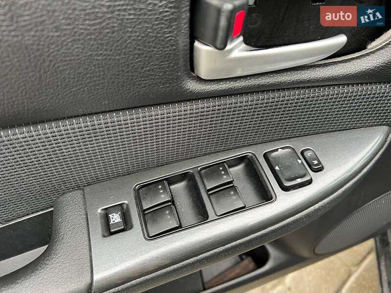 Лифтбек Mazda 6 2005 в Львове