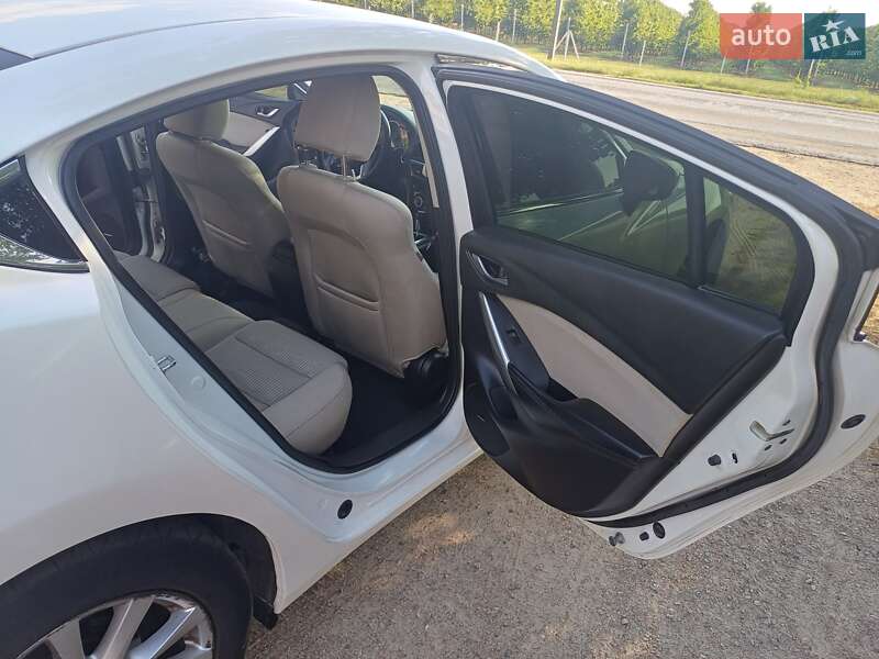 Седан Mazda 6 2013 в Кременчуці