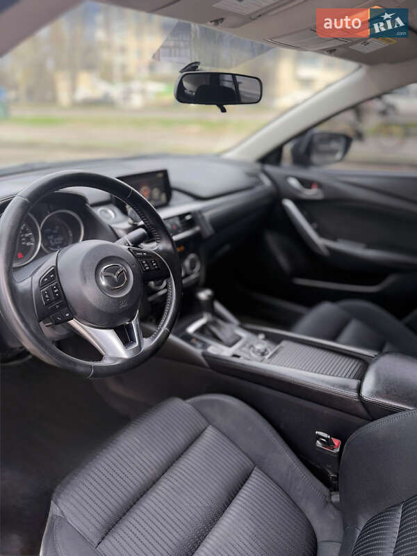 Седан Mazda 6 2016 в Миколаєві