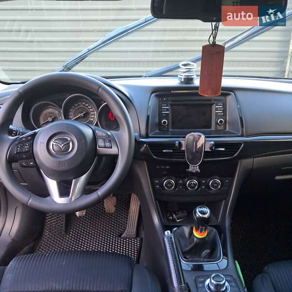 Универсал Mazda 6 2014 в Радивилове