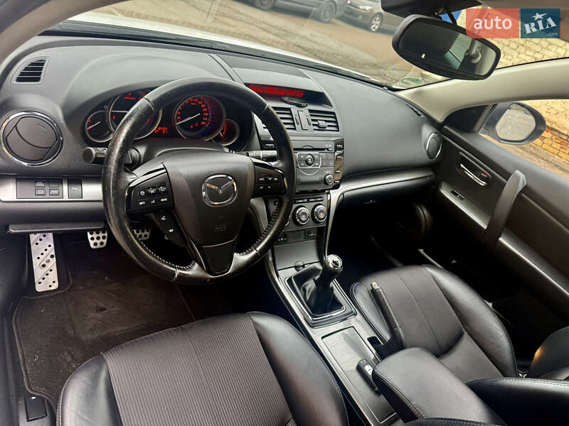 Лифтбек Mazda 6 2011 в Ровно