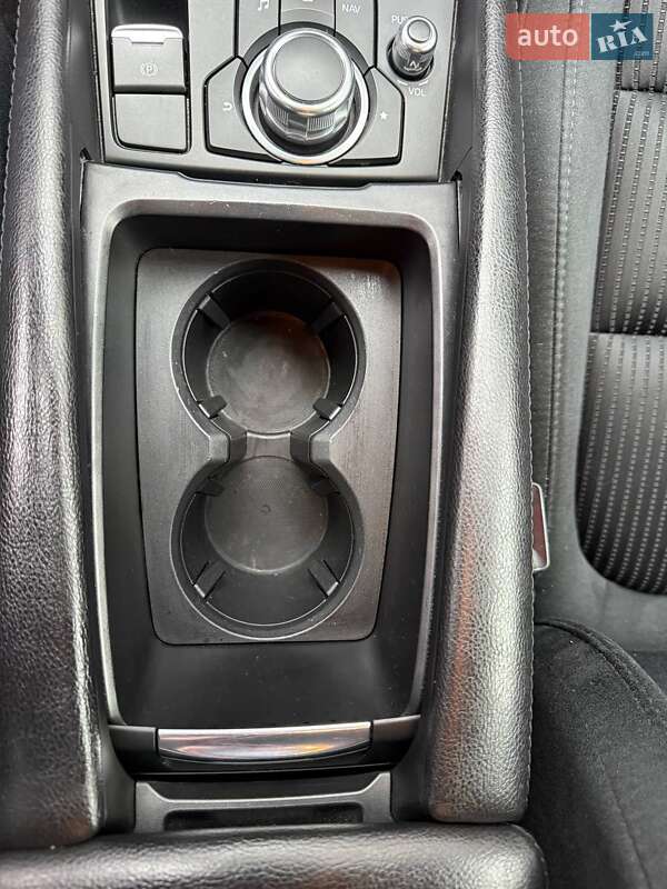 Седан Mazda 6 2017 в Каменец-Подольском