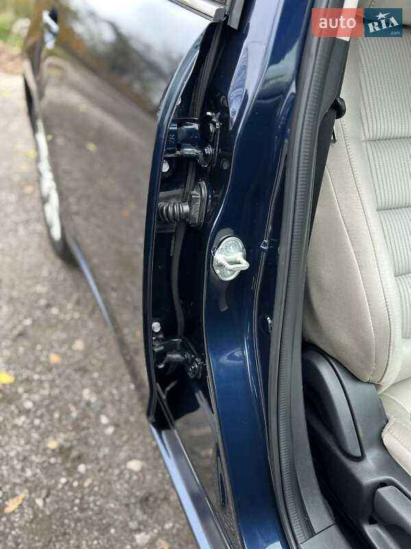 Седан Mazda 6 2016 в Кривом Роге