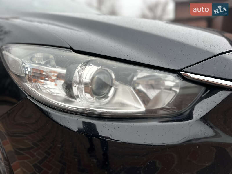 Седан Mazda 6 2014 в Чернігові