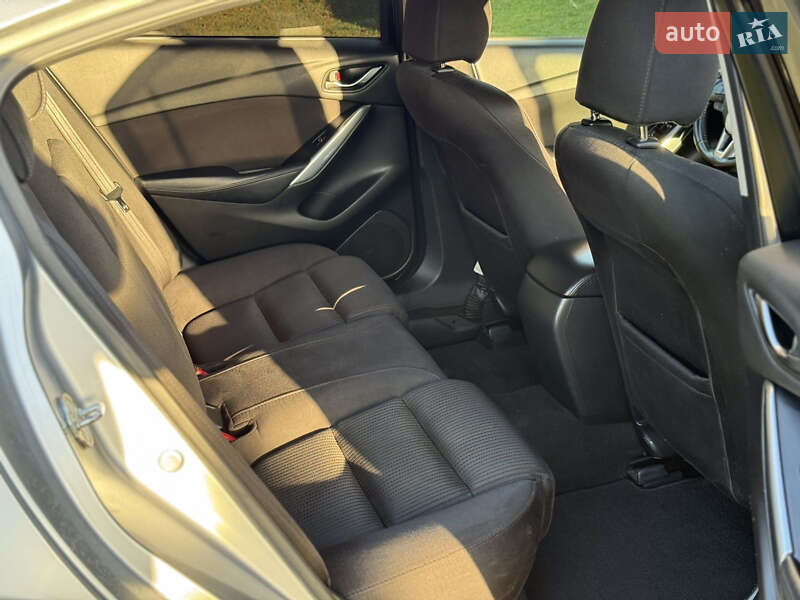 Седан Mazda 6 2015 в Полтаве