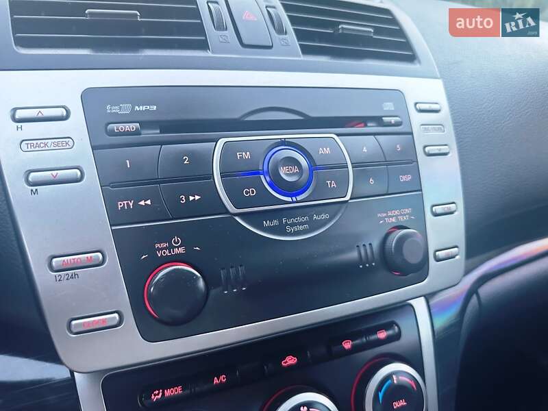 Седан Mazda 6 2008 в Запорожье