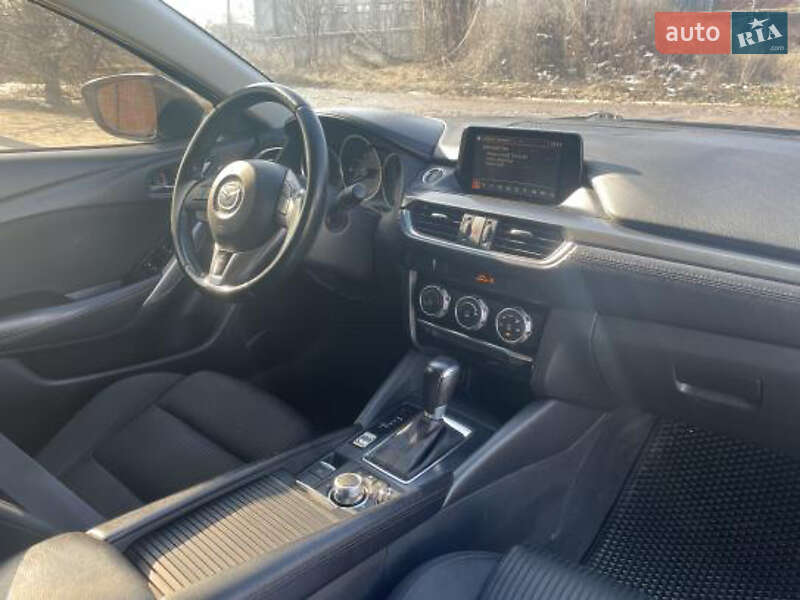 Седан Mazda 6 2015 в Кропивницькому