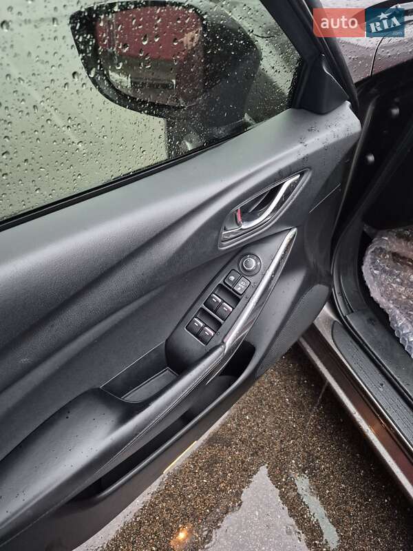 Седан Mazda 6 2017 в Киеве