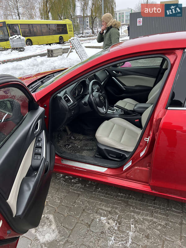 Седан Mazda 6 2014 в Львові