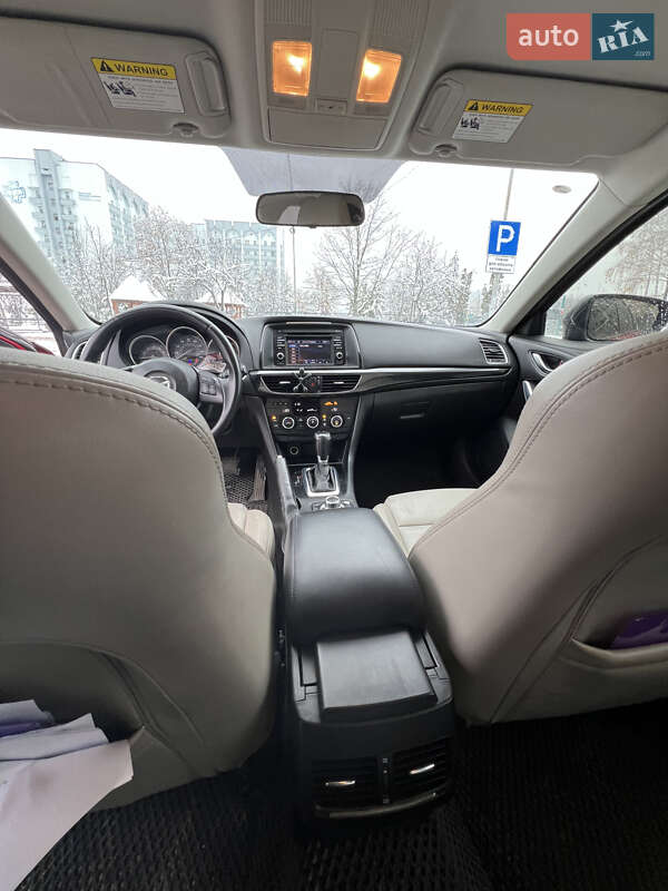 Седан Mazda 6 2014 в Львові
