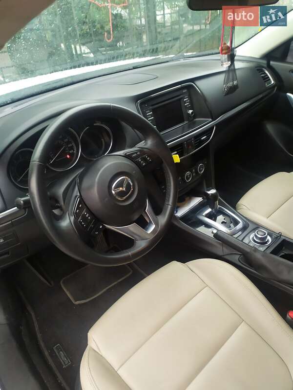 Седан Mazda 6 2013 в Киеве