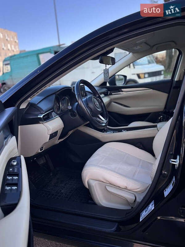 Седан Mazda 6 2018 в Миколаєві