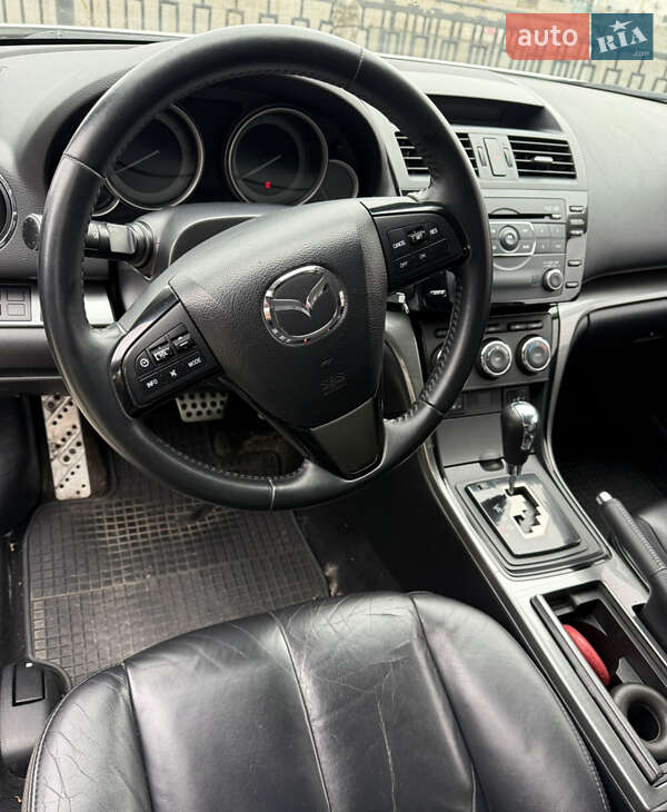 Седан Mazda 6 2011 в Харькове