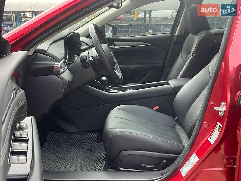 Седан Mazda 6 2019 в Киеве