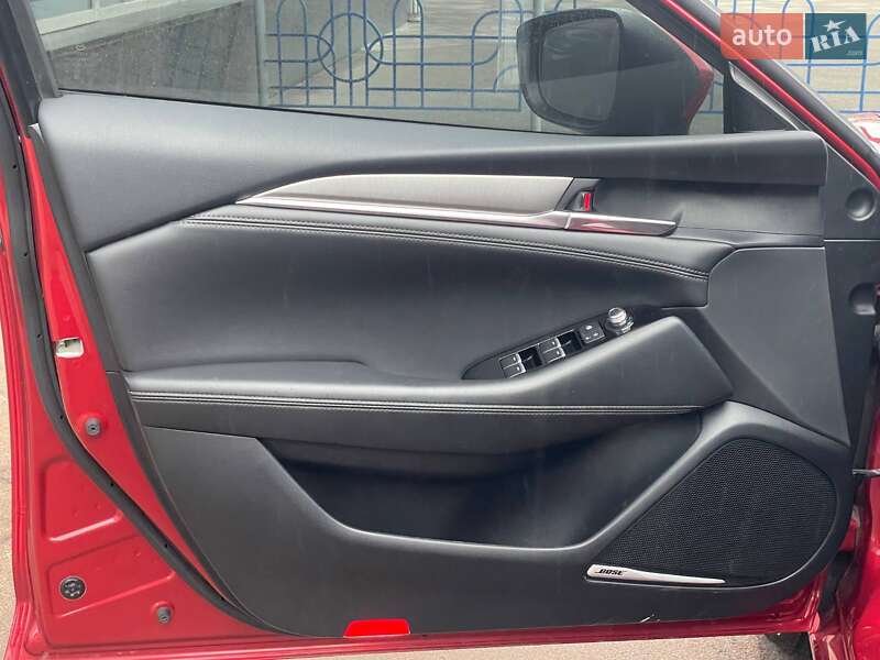 Седан Mazda 6 2019 в Киеве