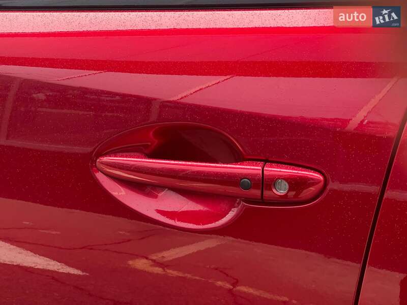 Седан Mazda 6 2019 в Киеве