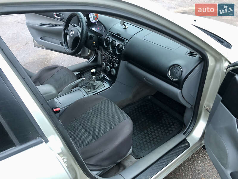 Седан Mazda 6 2003 в Прилуках