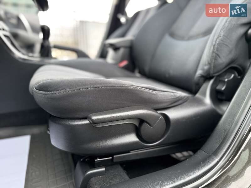 Універсал Mazda 6 2009 в Дрогобичі