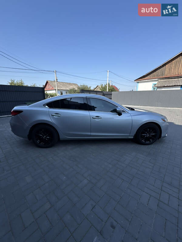 Седан Mazda 6 2016 в Костополе