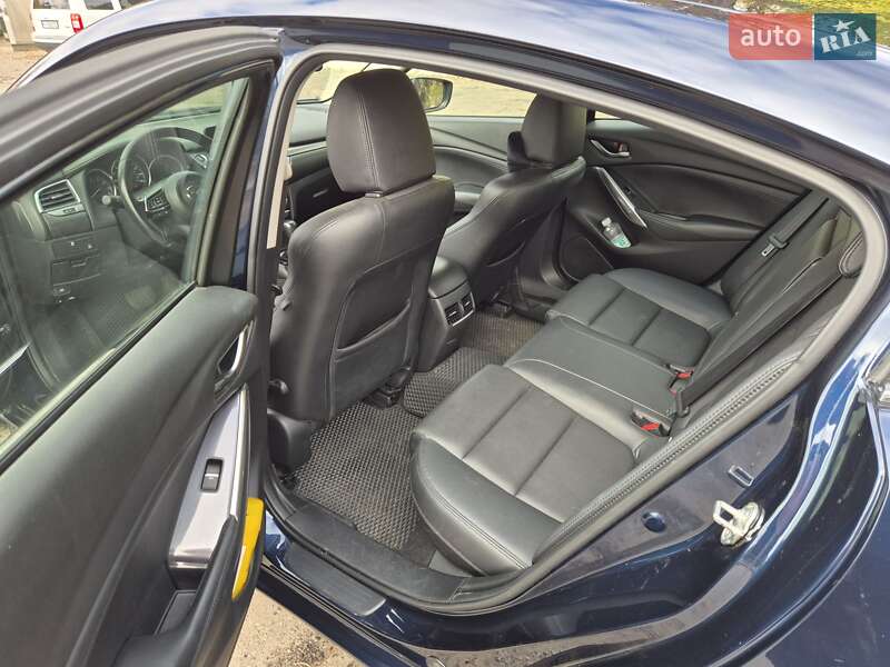 Седан Mazda 6 2016 в Києві