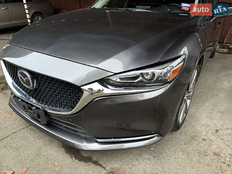 Седан Mazda 6 2018 в Киеве