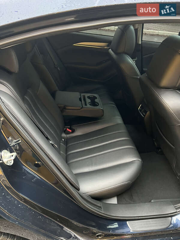 Седан Mazda 6 2018 в Кропивницькому