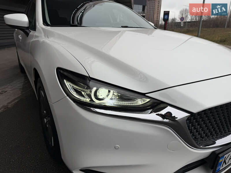 Седан Mazda 6 2019 в Киеве