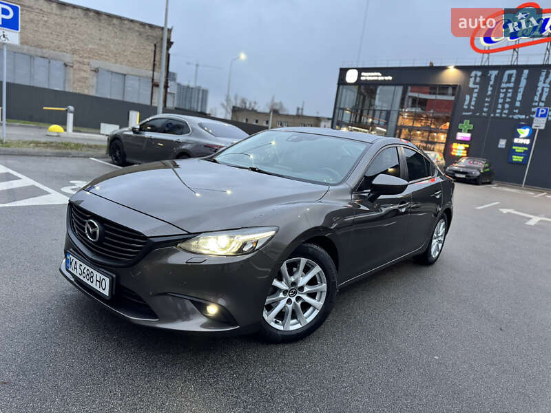 Седан Mazda 6 2015 в Киеве