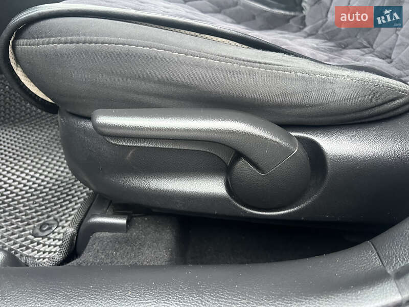 Універсал Mazda 6 2010 в Вінниці