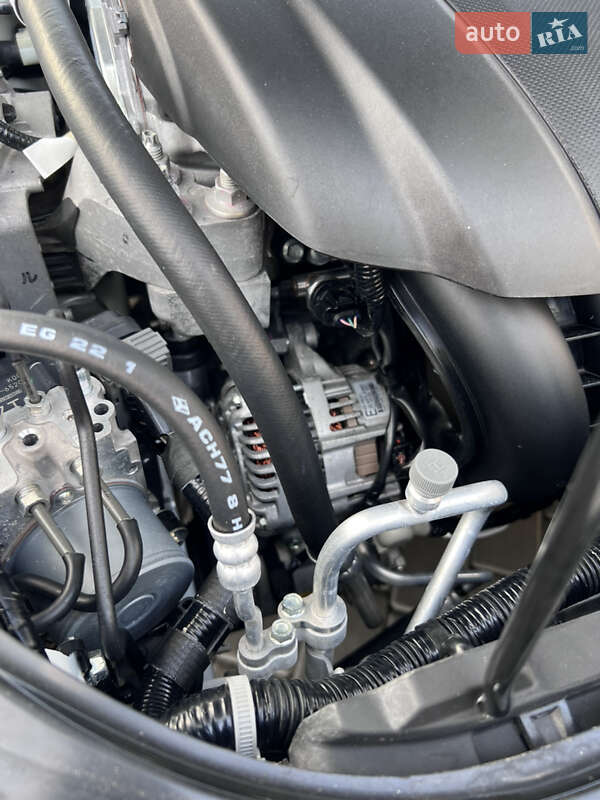 Седан Mazda 6 2015 в Кропивницком