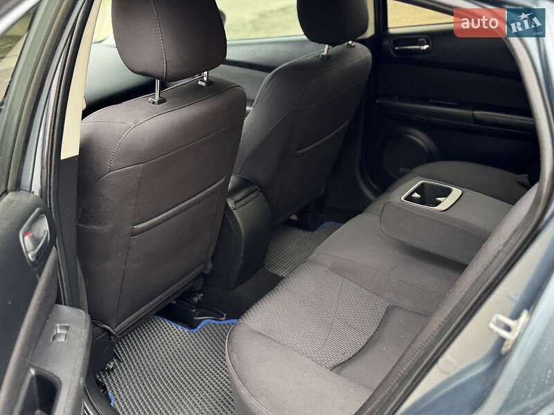 Седан Mazda 6 2011 в Запоріжжі