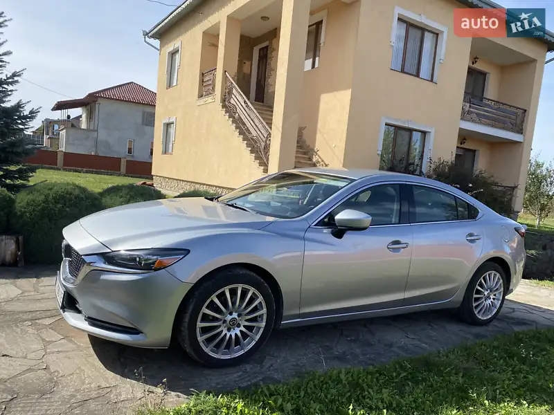 Mazda 6