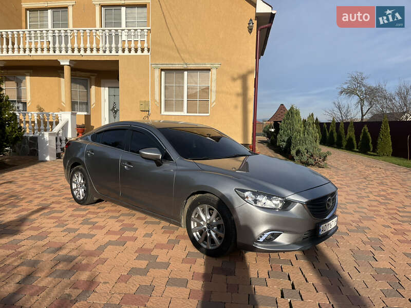 Седан Mazda 6 2014 в Мукачево