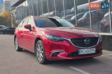Универсал Mazda 6 2017 в Киеве