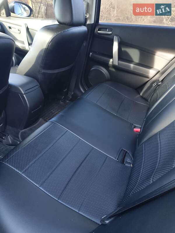 Седан Mazda 6 2008 в Ватутино