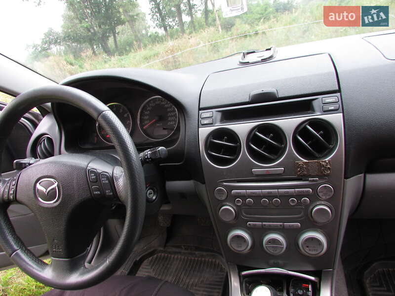 Седан Mazda 6 2004 в Львове