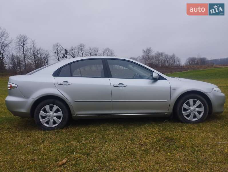 Лифтбек Mazda 6 2005 в Здолбунове