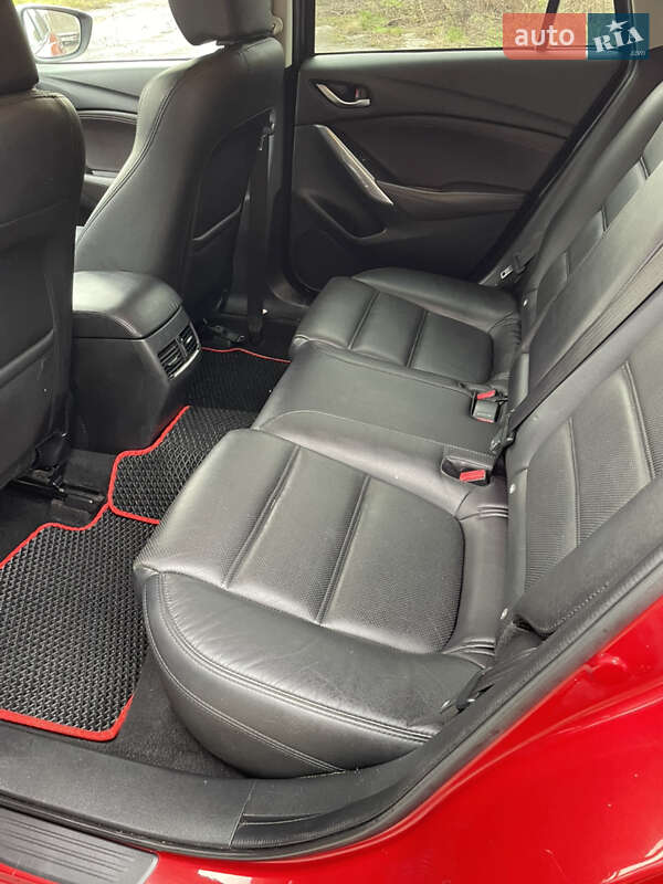 Универсал Mazda 6 2015 в Казатине