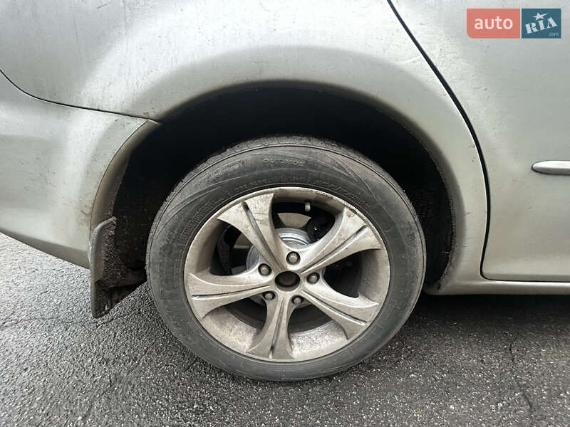 Седан Mazda 6 2005 в Киеве