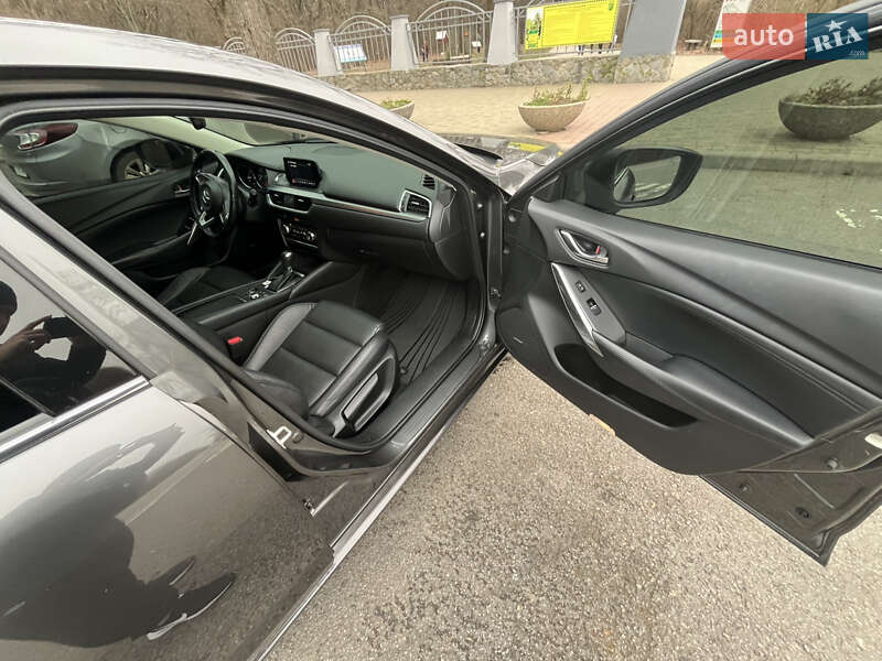 Седан Mazda 6 2017 в Полтаве