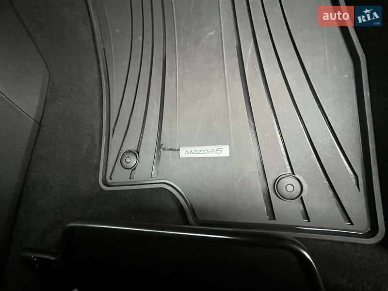 Седан Mazda 6 2017 в Полтаве