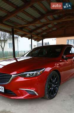 Седан Mazda 6 2015 в Надворной