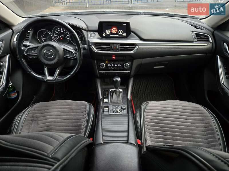 Седан Mazda 6 2016 в Киеве