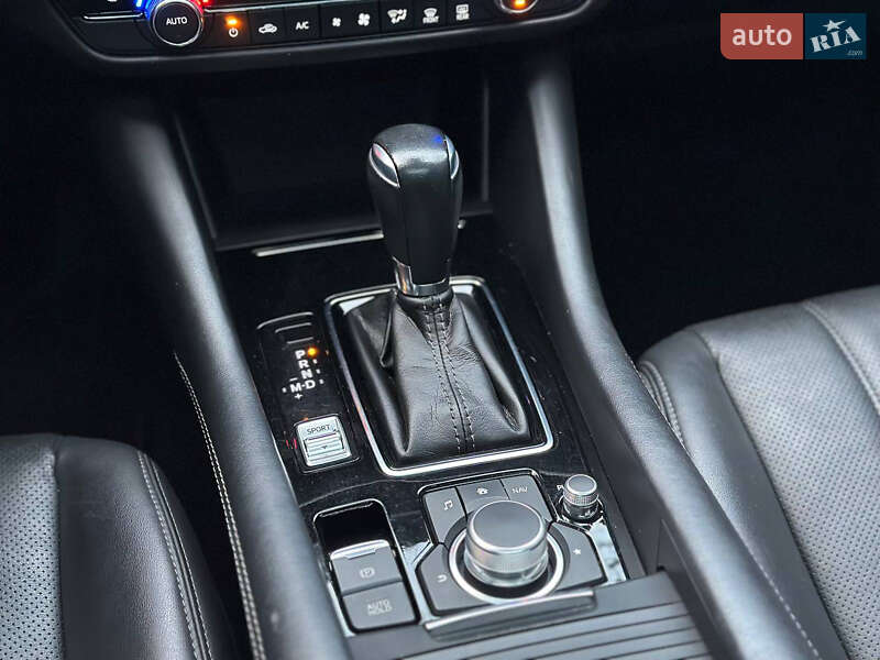 Седан Mazda 6 2018 в Дніпрі